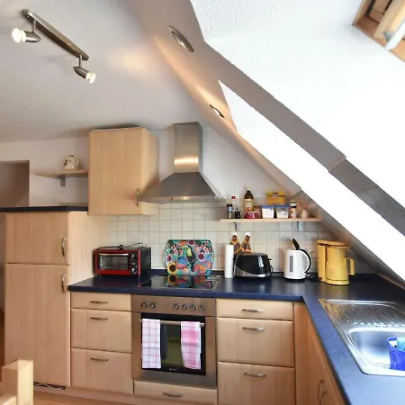 Bright Apartment In Blowatz Near The Seabeach